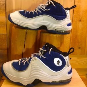 NIKE AIR PENNY HITOP BLUE AND WHITE SZ 6.5 Youth